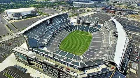 国米今夏力追苏亚雷斯，与塞维利亚等豪门争锋